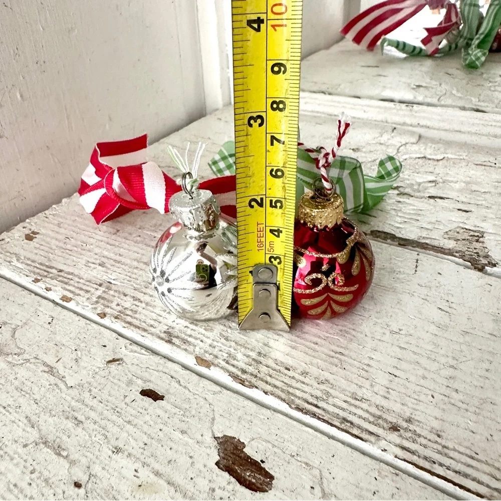 Pair of Vintage Christmas Ornaments Decor Ribbon Holiday Glitter